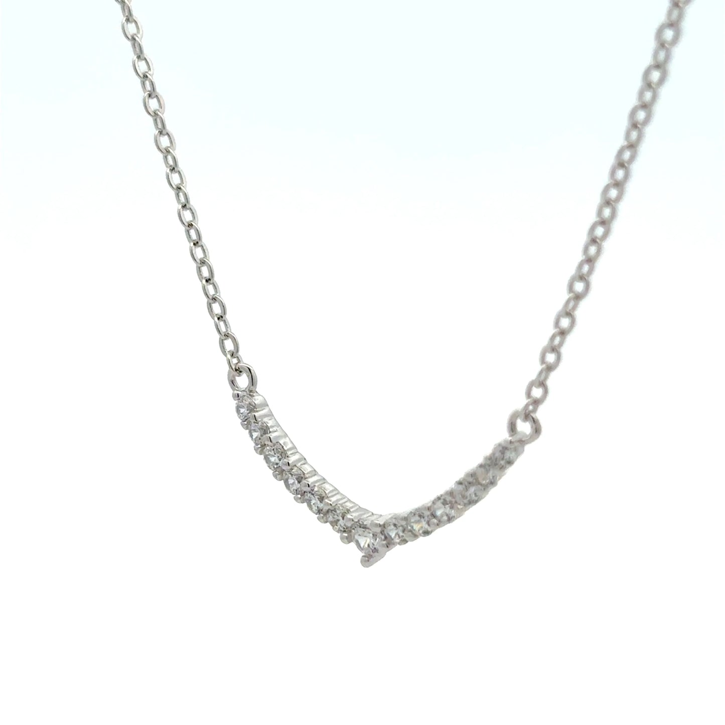 Sparkling V Necklace