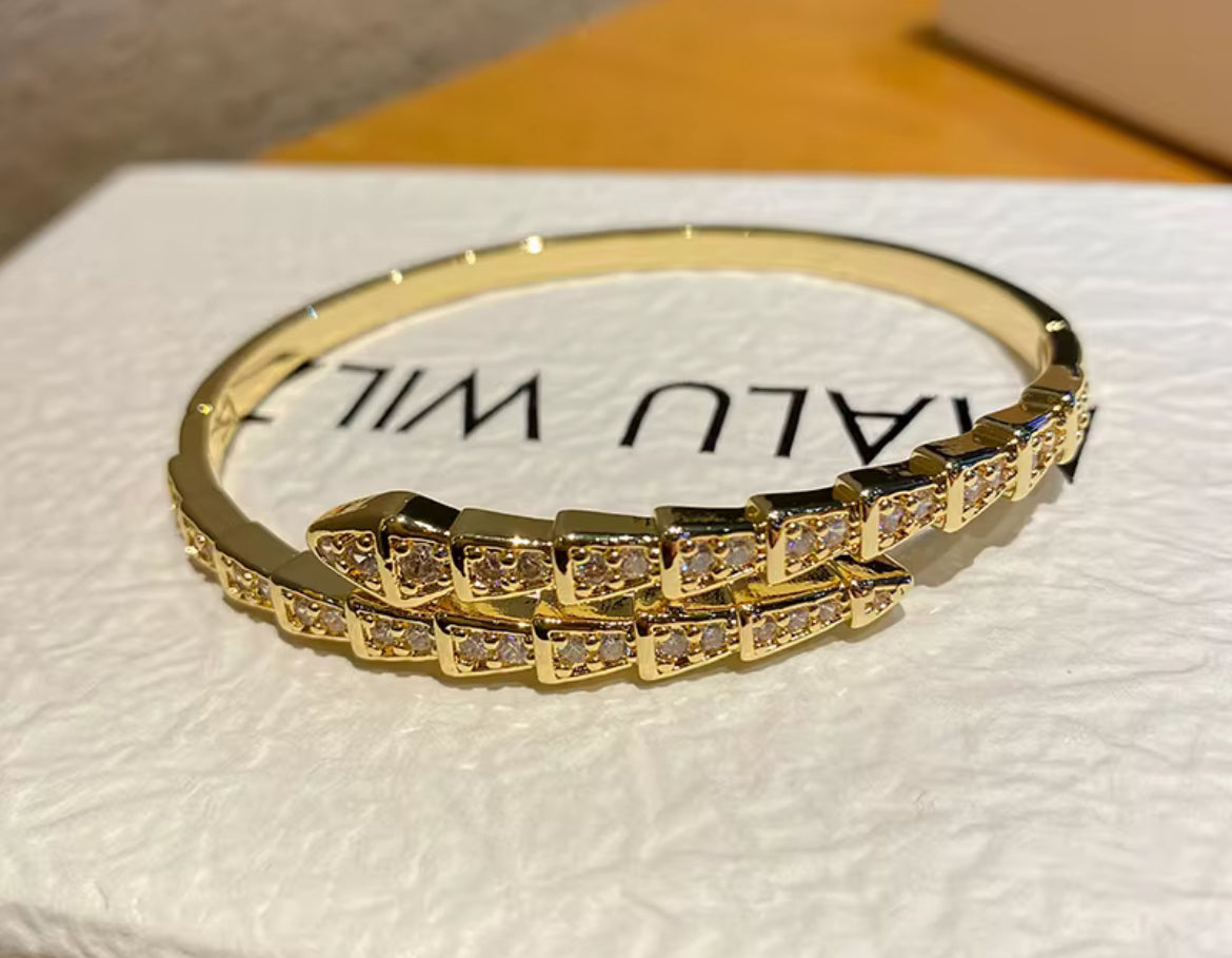 Modern Elegant Snake bangle Bracelet