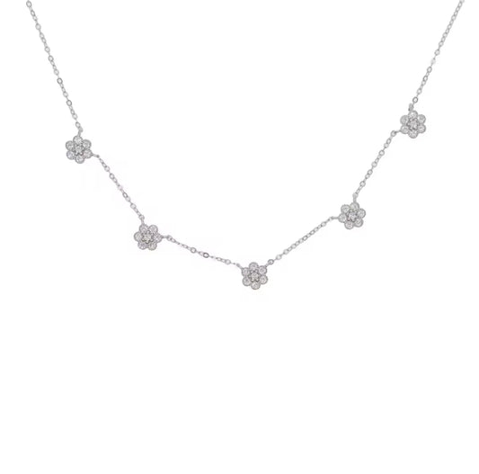 Diamond flowers necklace